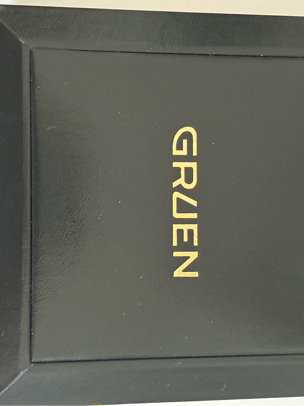 Gruen Women's Silver Marcasite Crystal Bracelet Watch-Pearl White Dial - NWT/Box - Picture 3 of 4